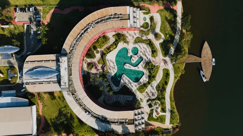 Plano de Saude no Imposto de Renda 2026: Como Deduzir - Plano de Saude Vale a Pena em 2026: A Analise Financeira